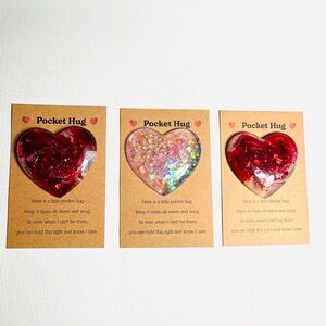 Heart-Shaped Pocket Hug with Hand Crafted Resin Heart -Set of 3